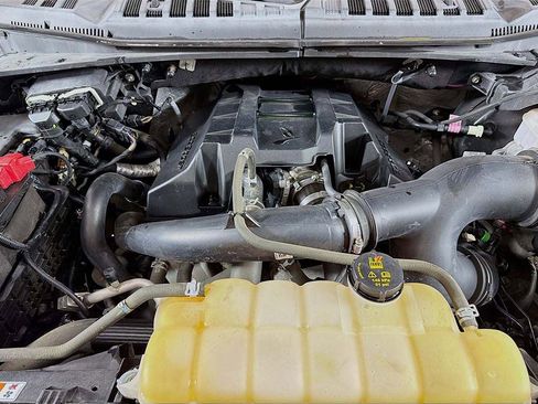 Used 2016 Ford F150 XLT w/ Equipment Group 302A Luxury image 15