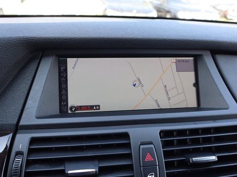 Used 2011 BMW X5 xDrive50i AWD/4WD image 28