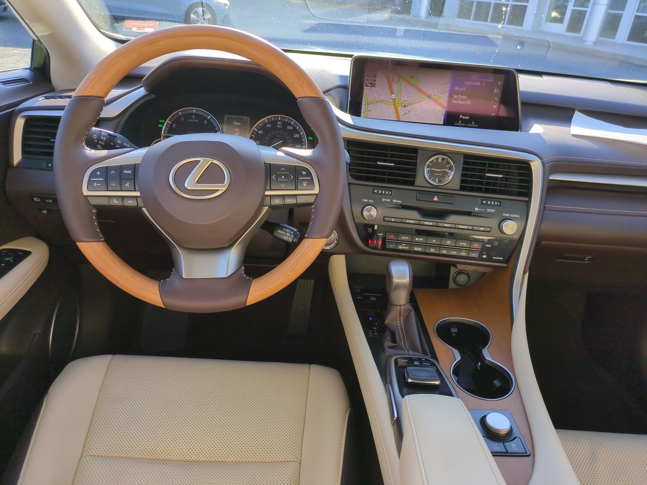 Used 2017 Lexus RX 350 AWD w/ Premium Package image 31