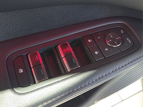 Used 2023 Lexus RX 350 w/ Accessory Package (K3) AWD/4WD image 18