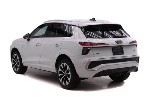New 2026 Audi Q3 quattro 2.0T AWD/4WD image 5