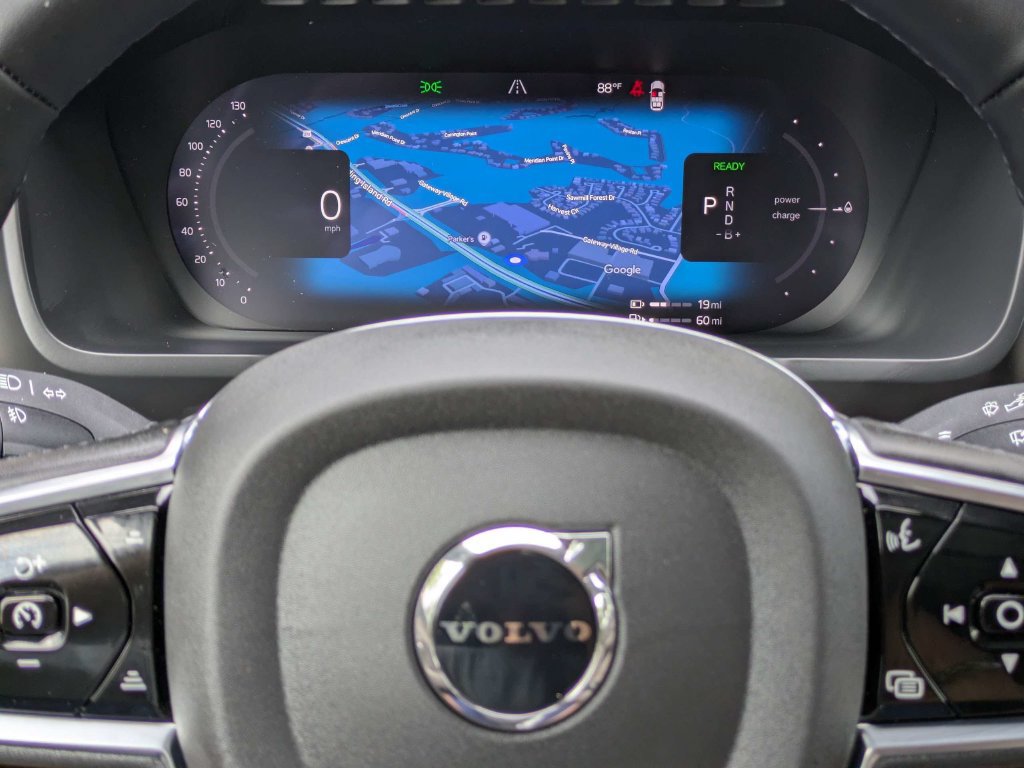 New 2026 Volvo XC90 T8 Plus w/ Protection Package Premier AWD/4WD image 29