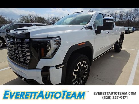 Used 2025 GMC Sierra 2500 Denali Ultimate image 1
