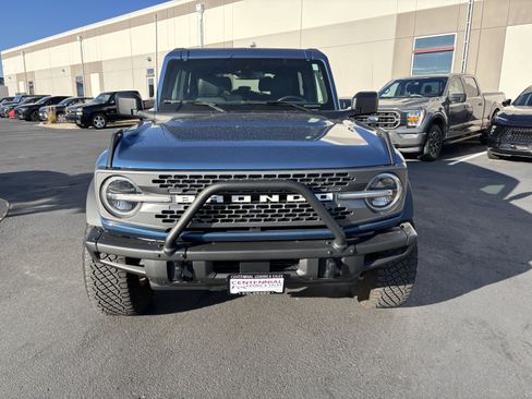 Used 2022 Ford Bronco Badlands w/ Sasquatch Package AWD/4WD image 2