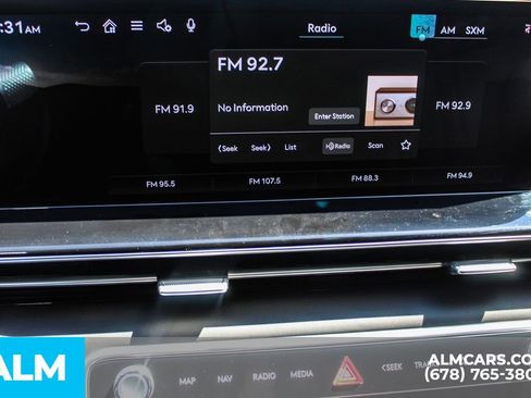 Used 2025 Genesis GV80 2.5T Standard AWD/4WD image 36
