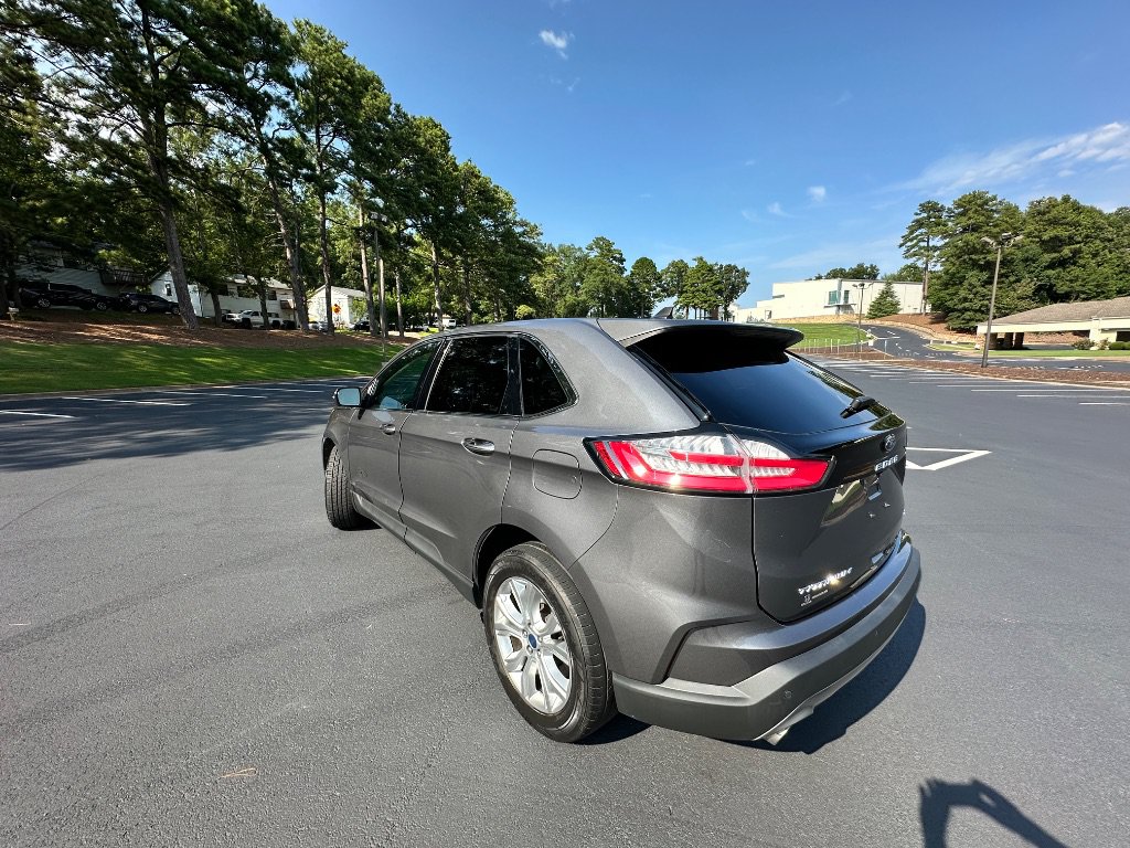 Used 2022 Ford Edge Titanium AWD/4WD image 4