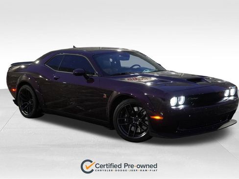 Certified 2022 Dodge Challenger R/T Scat Pack image 1