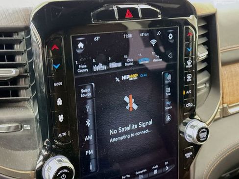 Used 2021 RAM 1500 Limited image 17