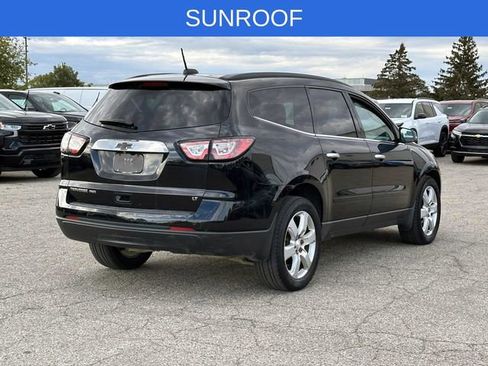 Certified 2017 Chevrolet Traverse LT w/ Style and Technology Package image 5