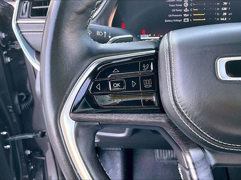 Used 2022 Jeep Grand Cherokee L Overland image 18