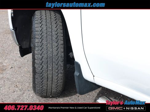 Used 2023 Chevrolet Silverado 1500 LT AWD/4WD image 33