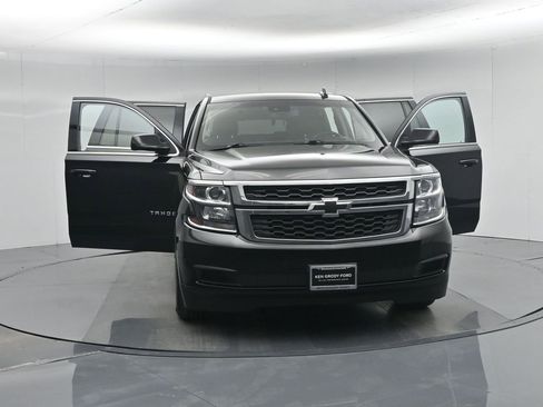 Used 2019 Chevrolet Tahoe LT image 36