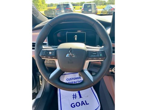 New 2026 Mitsubishi Outlander SEL FWD image 7