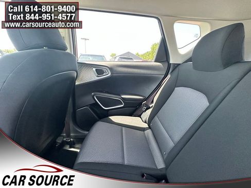 Used 2022 Kia Soul LX w/ Technology Package FWD image 18
