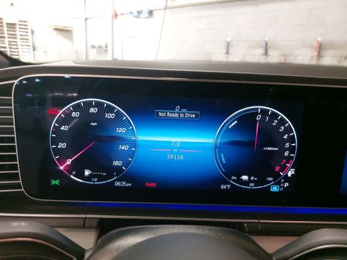 Used 2024 Mercedes-Benz GLE 450e 4MATIC image 20