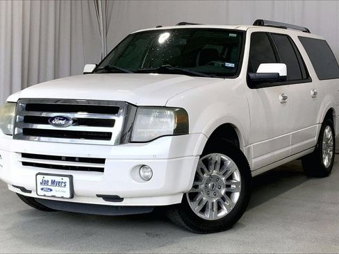 Used 2014 Ford Expedition EL Limited w/ Equipment Group 301A RWD image 2