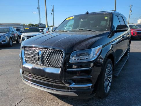 Used 2021 Lincoln Navigator Reserve w/ Luxury Package image 7