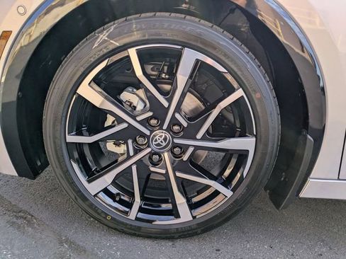 New 2026 Toyota Prius Plug-In Hybrid image 9