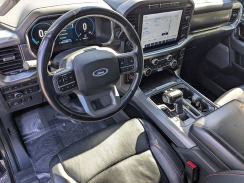 Used 2021 Ford F150 Lariat image 15