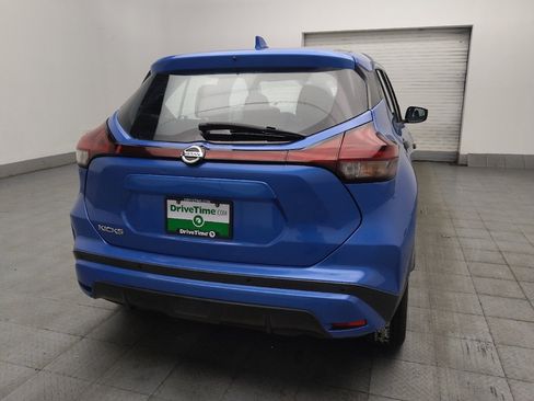 Used 2021 Nissan Kicks S FWD image 7