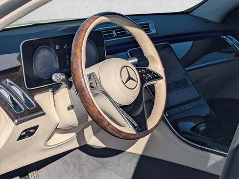 Used 2021 Mercedes-Benz S 580 4MATIC Sedan image 9