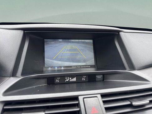 Used 2015 Honda Crosstour EX-L image 18