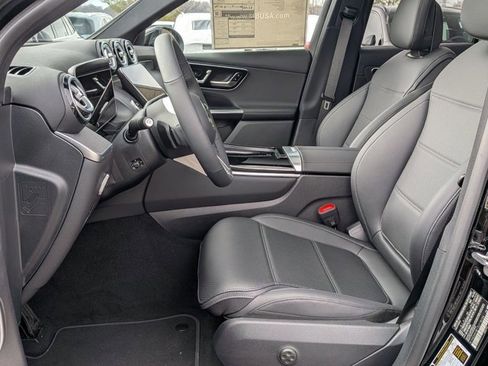 New 2026 Mercedes-Benz GLC 300 GLC 300 image 4