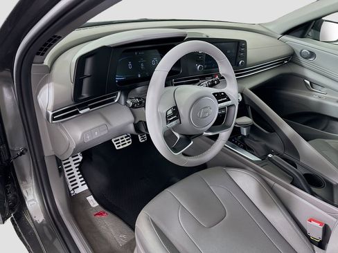 New 2026 Hyundai Elantra Sport image 9