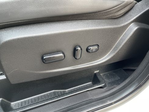 Used 2019 Ford Escape SEL AWD/4WD image 13