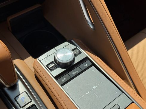 Used 2021 Lexus LC 500 Convertible w/ Touring Package RWD image 26