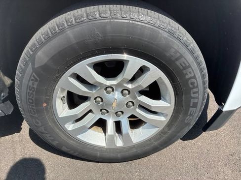 Used 2019 Chevrolet Tahoe LT AWD/4WD image 9