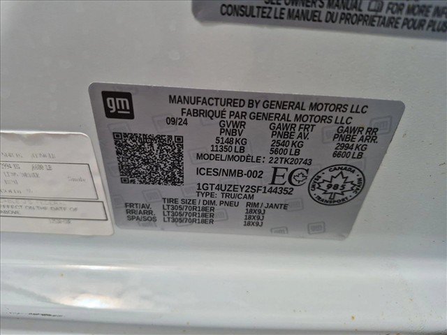 Used 2025 GMC Sierra 2500 AT4X AWD/4WD image 25