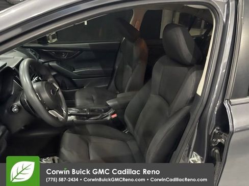 Used 2018 Subaru Impreza 2.0i Premium AWD/4WD image 12