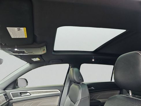 Used 2023 Volkswagen Atlas Cross Sport SE w/ Panoramic Sunroof Package AWD/4WD image 15