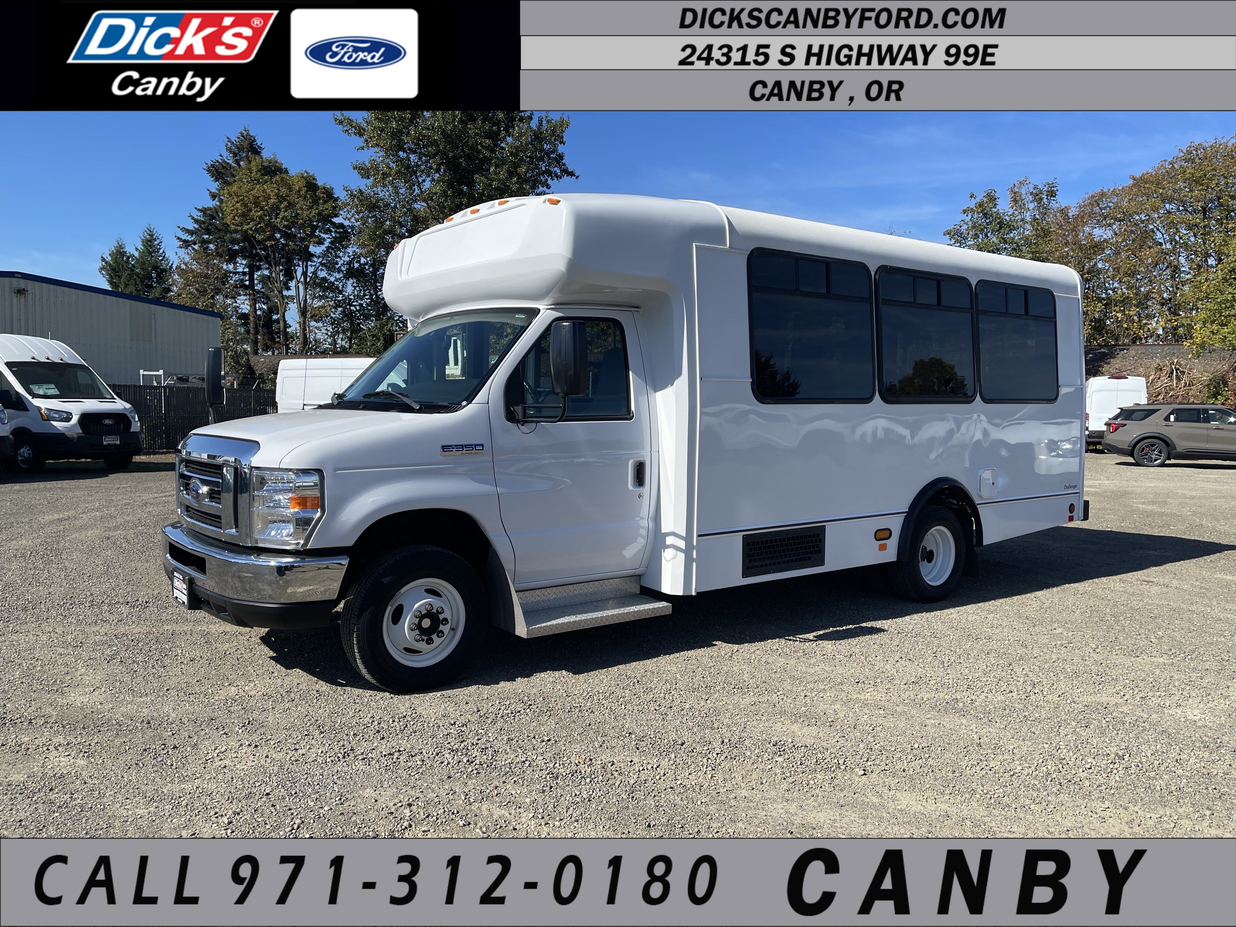 Used 2017 Ford E-350 and Econoline 350 Super Duty w/ Shuttle Bus Prep Package RWD 360° Tour