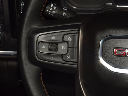 Used 2023 GMC Sierra 2500 AT4 w/ AT4 Premium Plus Package image 39