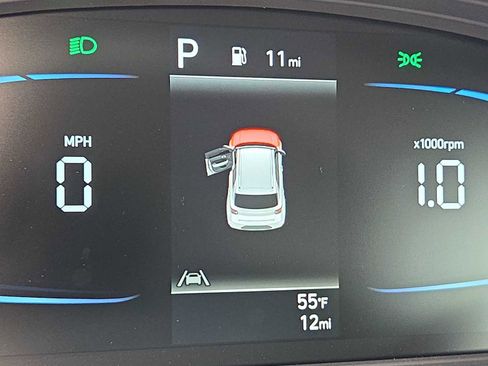 New 2026 Hyundai Venue SE image 32