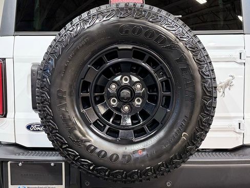 New 2026 Ford Bronco Badlands w/ Sasquatch Package AWD/4WD image 25