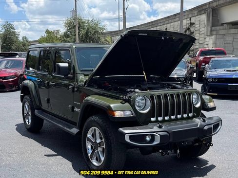 Used 2021 Jeep Wrangler Unlimited Sahara AWD/4WD image 39