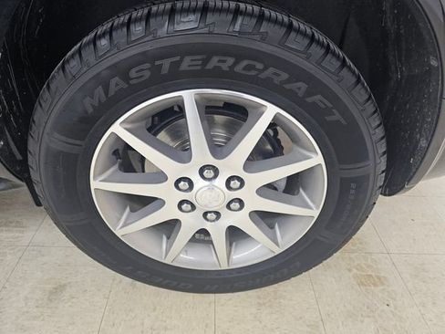 Used 2017 Buick Enclave Leather FWD image 23