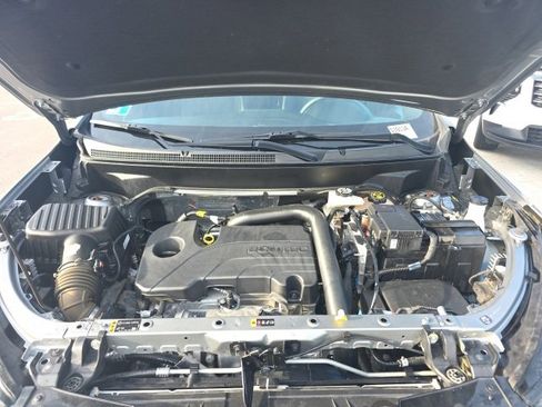 Used 2023 Chevrolet Equinox RS image 32