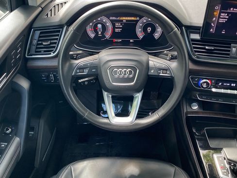 Used 2023 Audi Q5 2.0T Premium Plus w/ Premium Plus Package AWD/4WD image 4