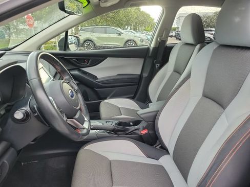 Used 2019 Subaru Crosstrek 2.0i Premium AWD/4WD image 18