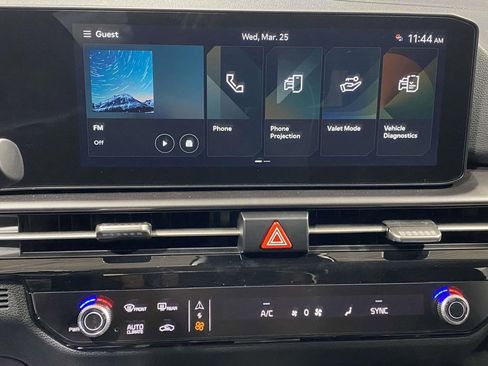 New 2026 Kia Sportage EX FWD image 28