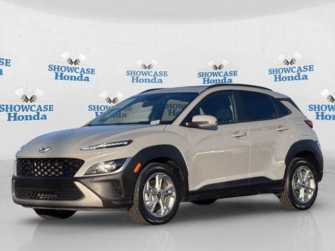Used 2023 Hyundai Kona SEL w/ Convenience Package AWD/4WD image 2