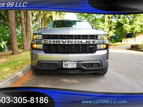 Used 2021 Chevrolet Silverado 1500 Custom w/ LPO, Dark Essentials Package AWD/4WD image 6