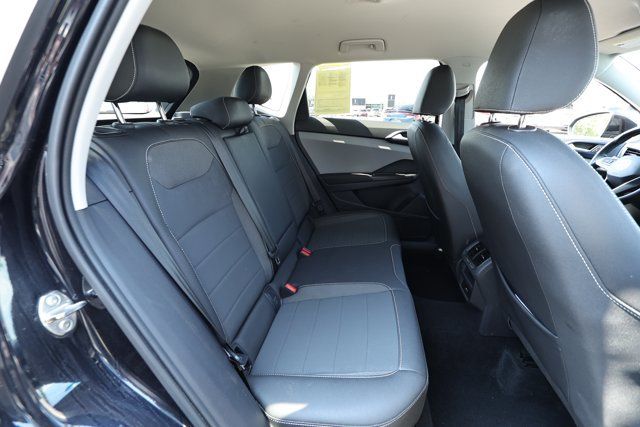Used 2024 Volkswagen Taos SE FWD image 27