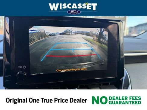 Used 2023 Toyota Corolla LE image 8