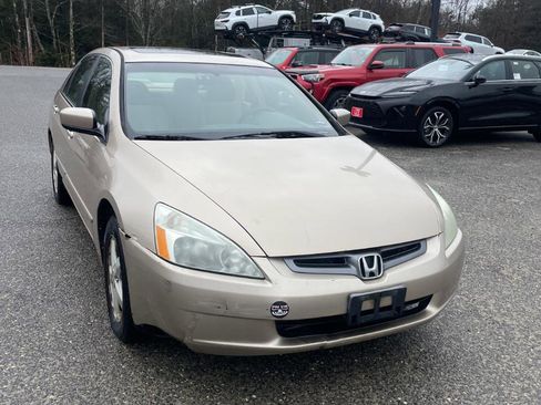 Used 2005 Honda Accord EX image 3