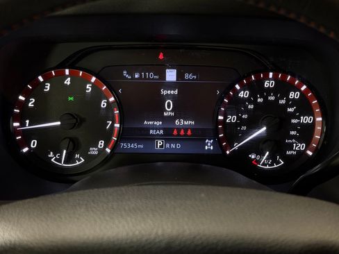 Used 2021 Nissan Titan PRO-4X w/ Pro-4x Convenience Package AWD/4WD image 18
